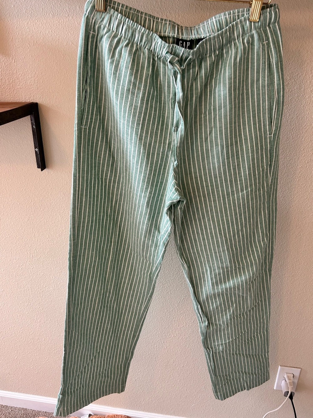 GAP Holiday Green Pinstripe Drawstring Pajama Pants Chinos XS Worn Once!